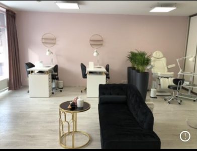 Parduodamas grožio salonas
