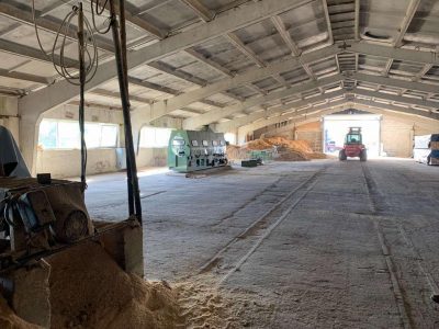 Ieškau partnerio, turiu 4200m2 patalpas 75km nuo Vilniaus