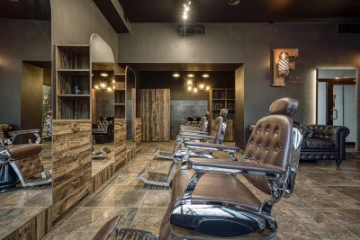 Parduodamas pilnai įrengtas barbershop'as