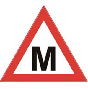 PERKU VEIKIANČIĄ VAIRAVIMO MOKYKLĄ