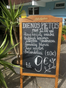 Parduodama kavine Juodkranteje